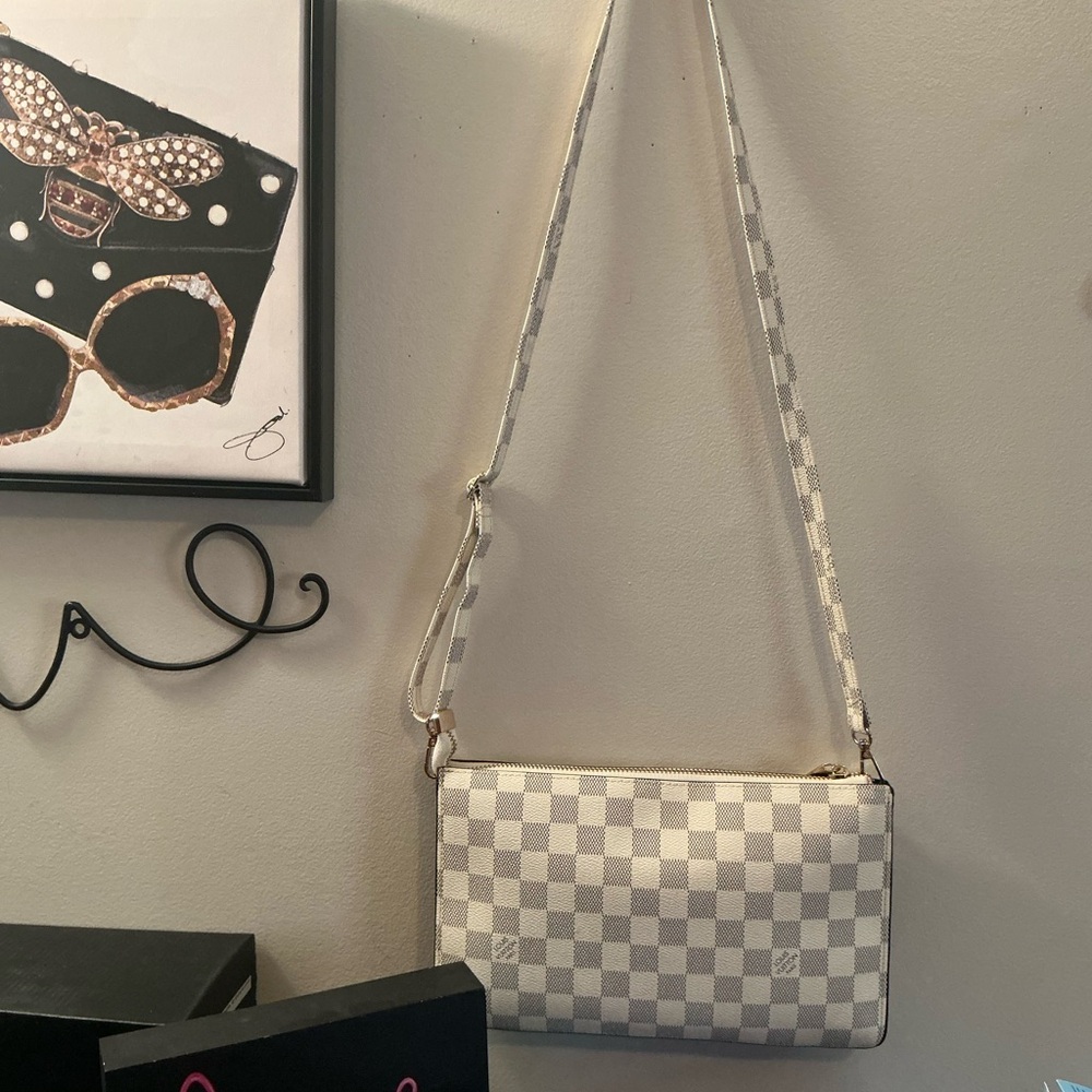 White Check Crossbody Bag - Picture 2 of 6
